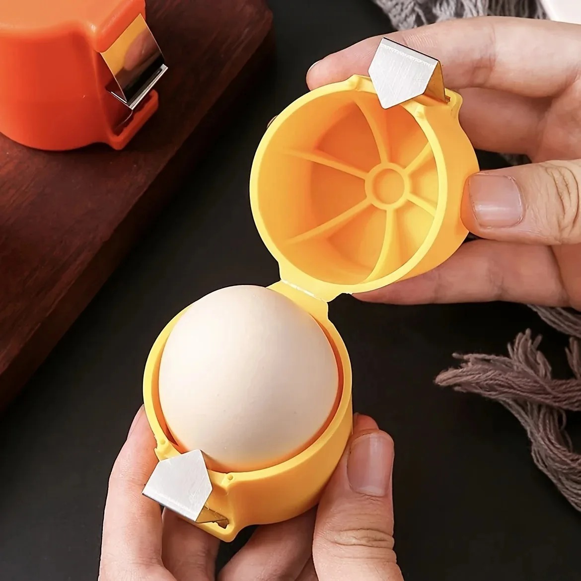 Egg Separator Tool - Séparateur et éplucheur d'œufs - Séparateur