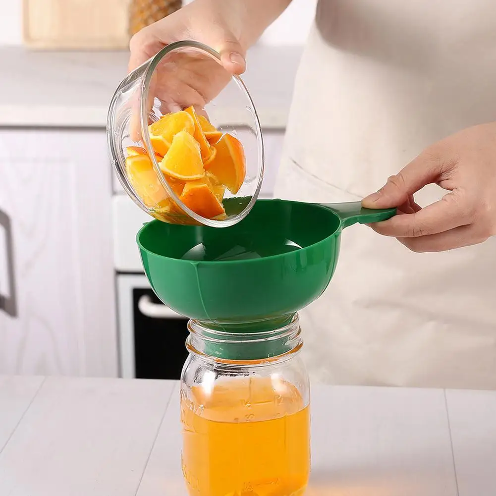 Entonnoir en plastique en cons - Kitchen Gadgets New avis et prix