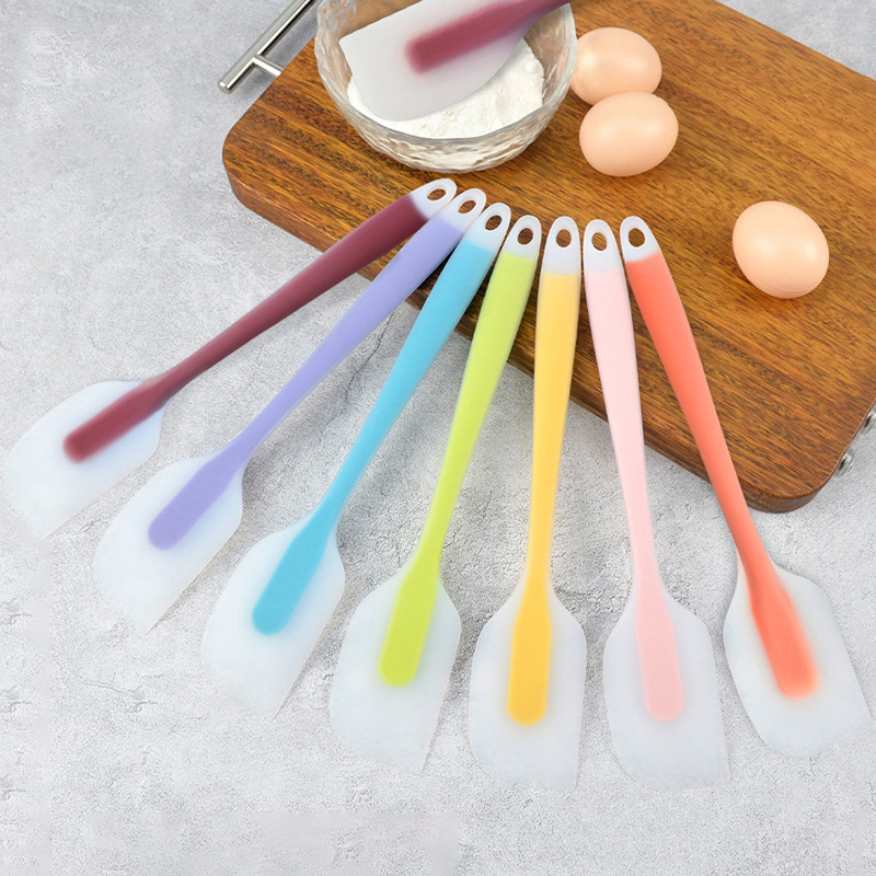 Spatule en silicone flexible d - Kitchen Gadgets To Have avis et prix
